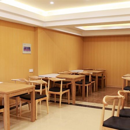Greentree Inn Zhejiang Taizhou Tiantai Bus Station Express Hotel Buitenkant foto