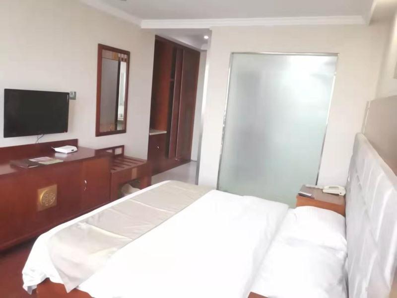 Greentree Inn Zhejiang Taizhou Tiantai Bus Station Express Hotel Buitenkant foto