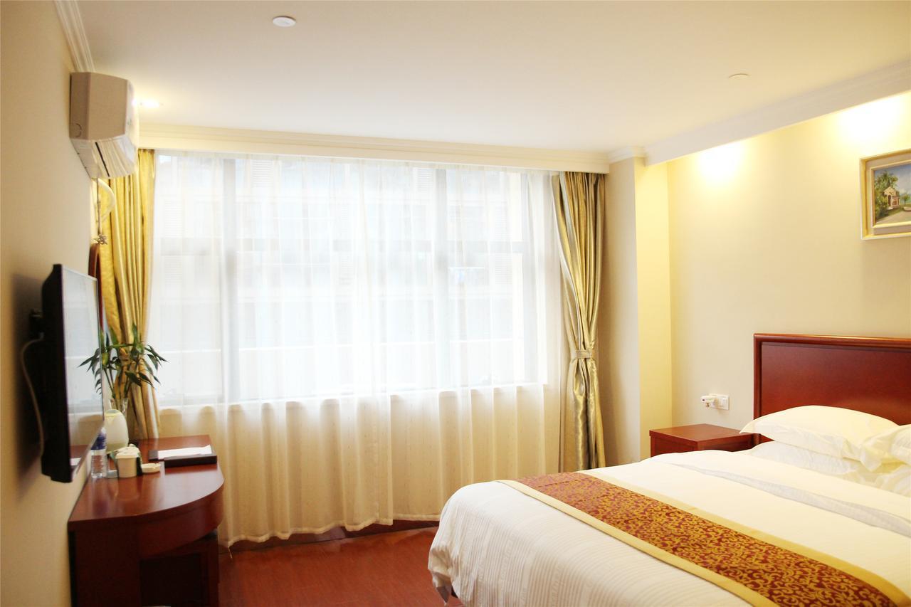 Greentree Inn Zhejiang Taizhou Tiantai Bus Station Express Hotel Buitenkant foto