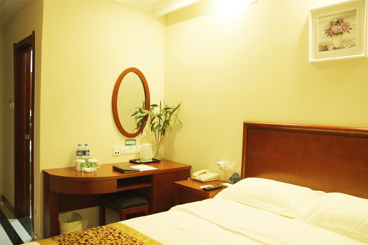 Greentree Inn Zhejiang Taizhou Tiantai Bus Station Express Hotel Buitenkant foto