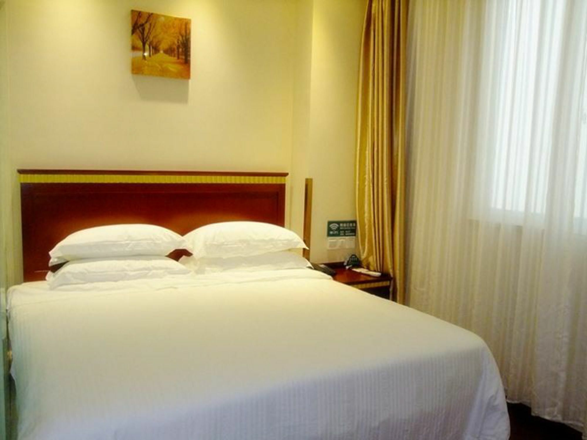 Greentree Inn Zhejiang Taizhou Tiantai Bus Station Express Hotel Buitenkant foto